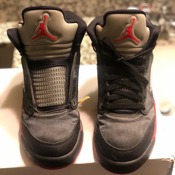 Jordan Retro 5 “Satin Red” - Picture 2 of 4
